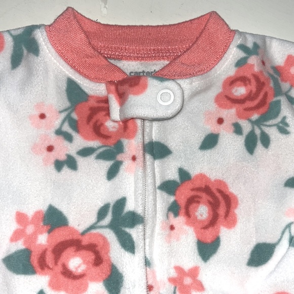 Carters baby girl sleep sack 0-9months - Picture 3 of 4